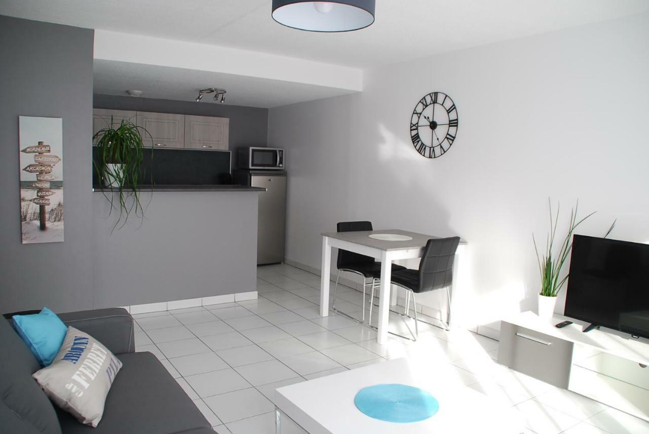 Comme A La Maison Gujan-Mestras Exterior foto